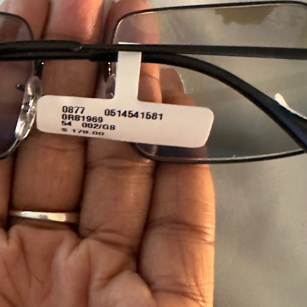 Rayban rectangle sunglasses - Picture 11 of 11